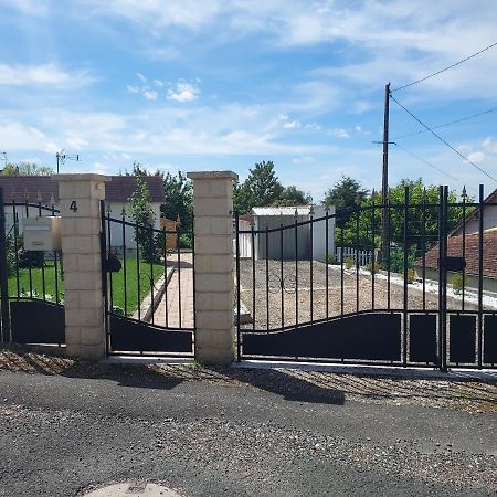 Le Chalet De Vaucroix Villiers-sur-Loir Buitenkant foto